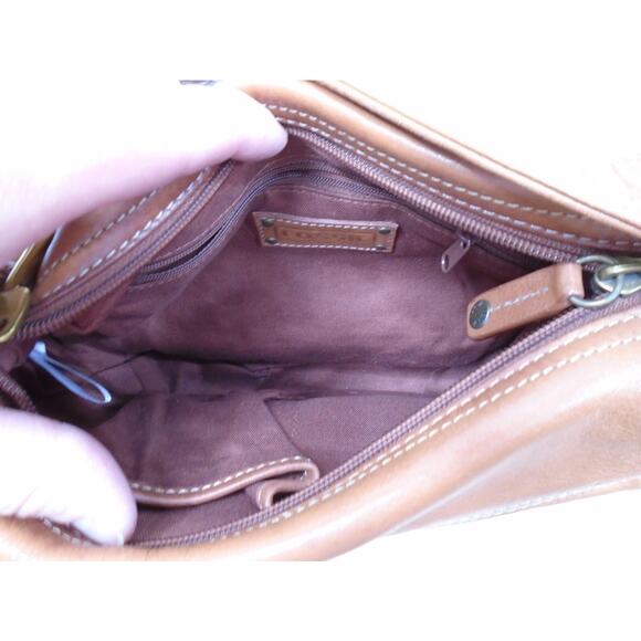 Vintage Y2K Fossil Geniunien Leather Brown Adjustable Strap Shoulder Crossbody - Picture 10 of 12